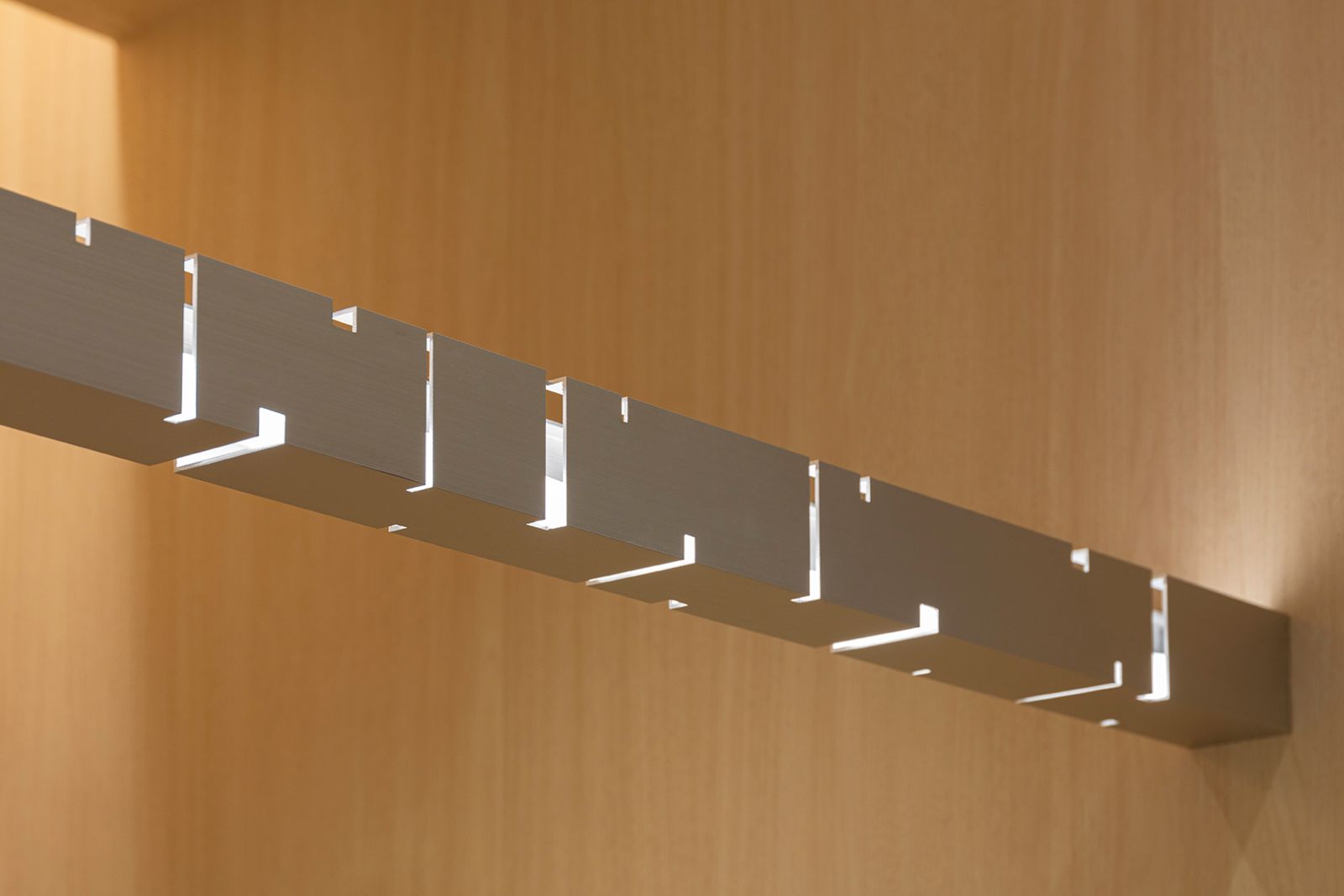 歯科などの医療施設や店舗・オフィス・住宅の内装デザイン・内装設計・建築デザインを、50年以上のキャリアを持つジョイントセンターがクリエイティブな発想でご提案いたします。人に優しく衛生的なデンタルデザイン・クリニックデザインで、ブランド作りを意識したクリニックをサポートいたします。