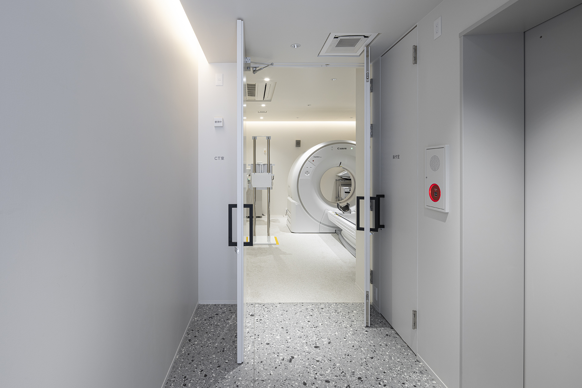 歯科などの医療施設や店舗・オフィス・住宅の内装デザイン・内装設計・建築デザインを、50年以上のキャリアを持つジョイントセンターがクリエイティブな発想でご提案いたします。人に優しく衛生的なデンタルデザイン・クリニックデザインで、ブランド作りを意識したクリニックをサポートいたします。