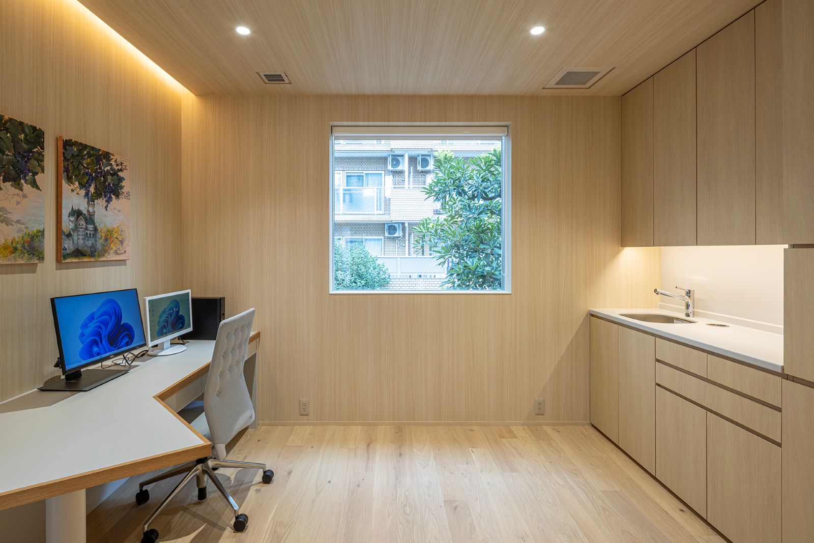 歯科などの医療施設や店舗・オフィス・住宅の内装デザイン・内装設計・建築デザインを、50年以上のキャリアを持つジョイントセンターがクリエイティブな発想でご提案いたします。人に優しく衛生的なデンタルデザイン・クリニックデザインで、ブランド作りを意識したクリニックをサポートいたします。