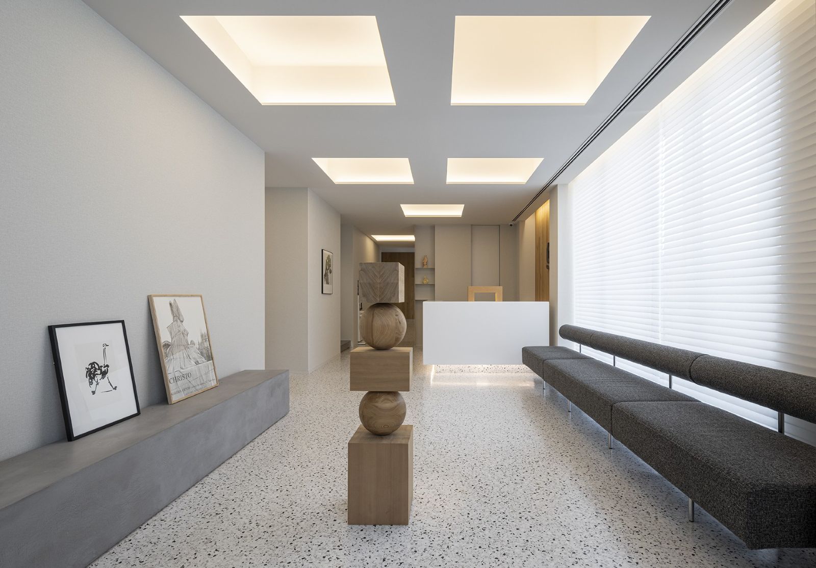 歯科などの医療施設や店舗・オフィス・住宅の内装デザイン・内装設計・建築デザインを、50年以上のキャリアを持つジョイントセンターがクリエイティブな発想でご提案いたします。人に優しく衛生的なデンタルデザイン・クリニックデザインで、ブランド作りを意識したクリニックをサポートいたします。