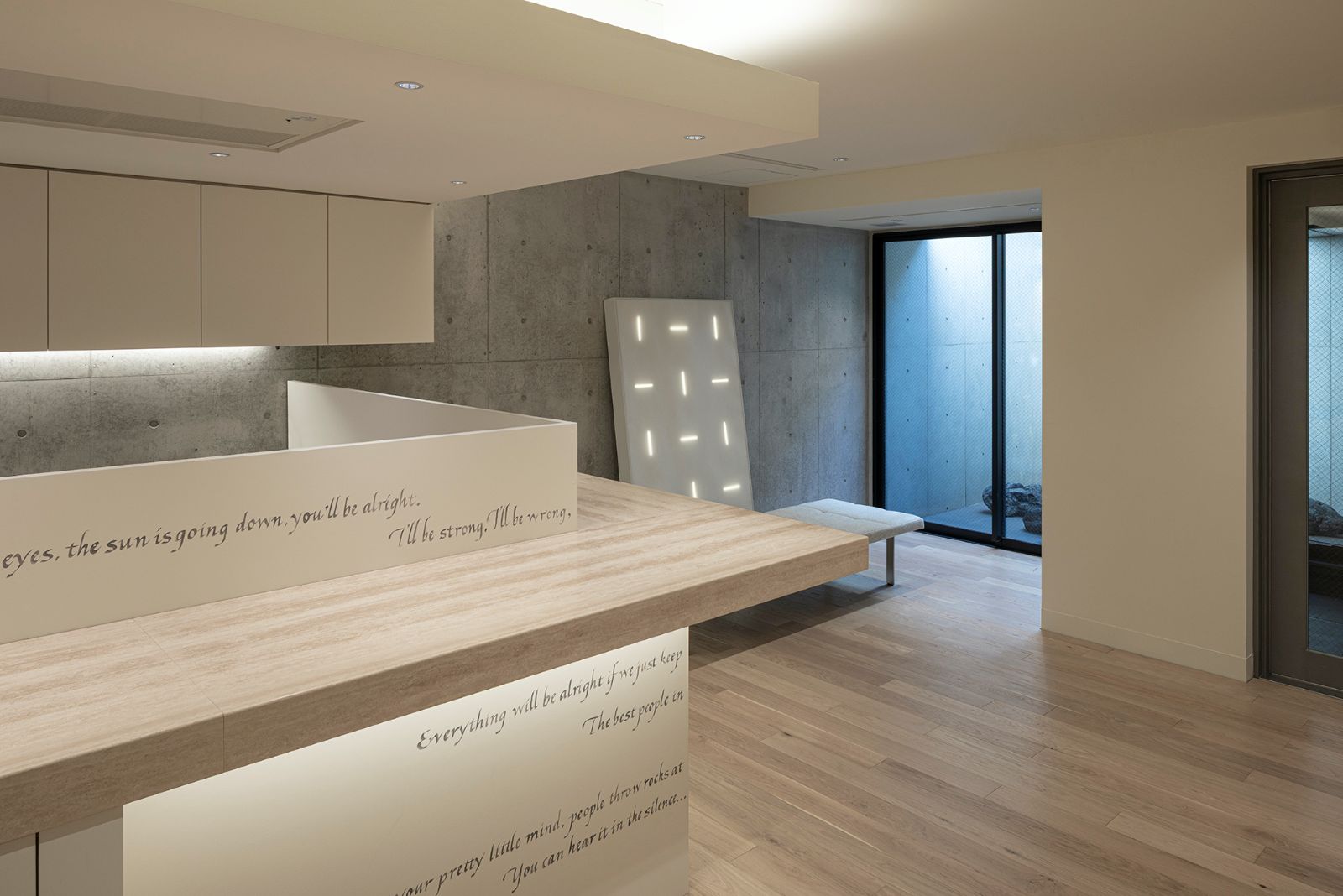 歯科などの医療施設や店舗・オフィス・住宅の内装デザイン・内装設計・建築デザインを、50年以上のキャリアを持つジョイントセンターがクリエイティブな発想でご提案いたします。人に優しく衛生的なデンタルデザイン・クリニックデザインで、ブランド作りを意識したクリニックをサポートいたします。